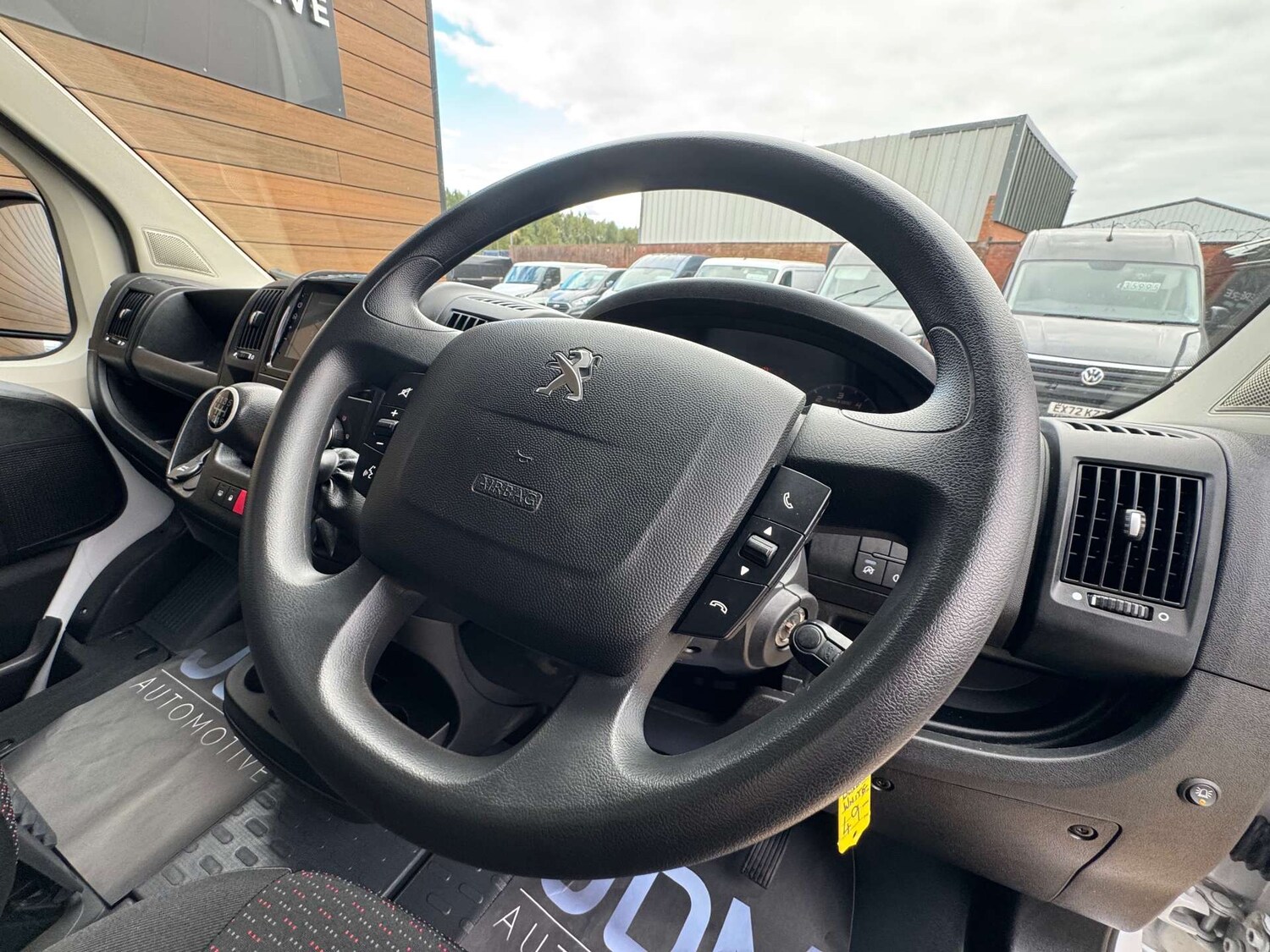 Used Peugeot Boxer 2023 for sale - 76056608: Photo 15