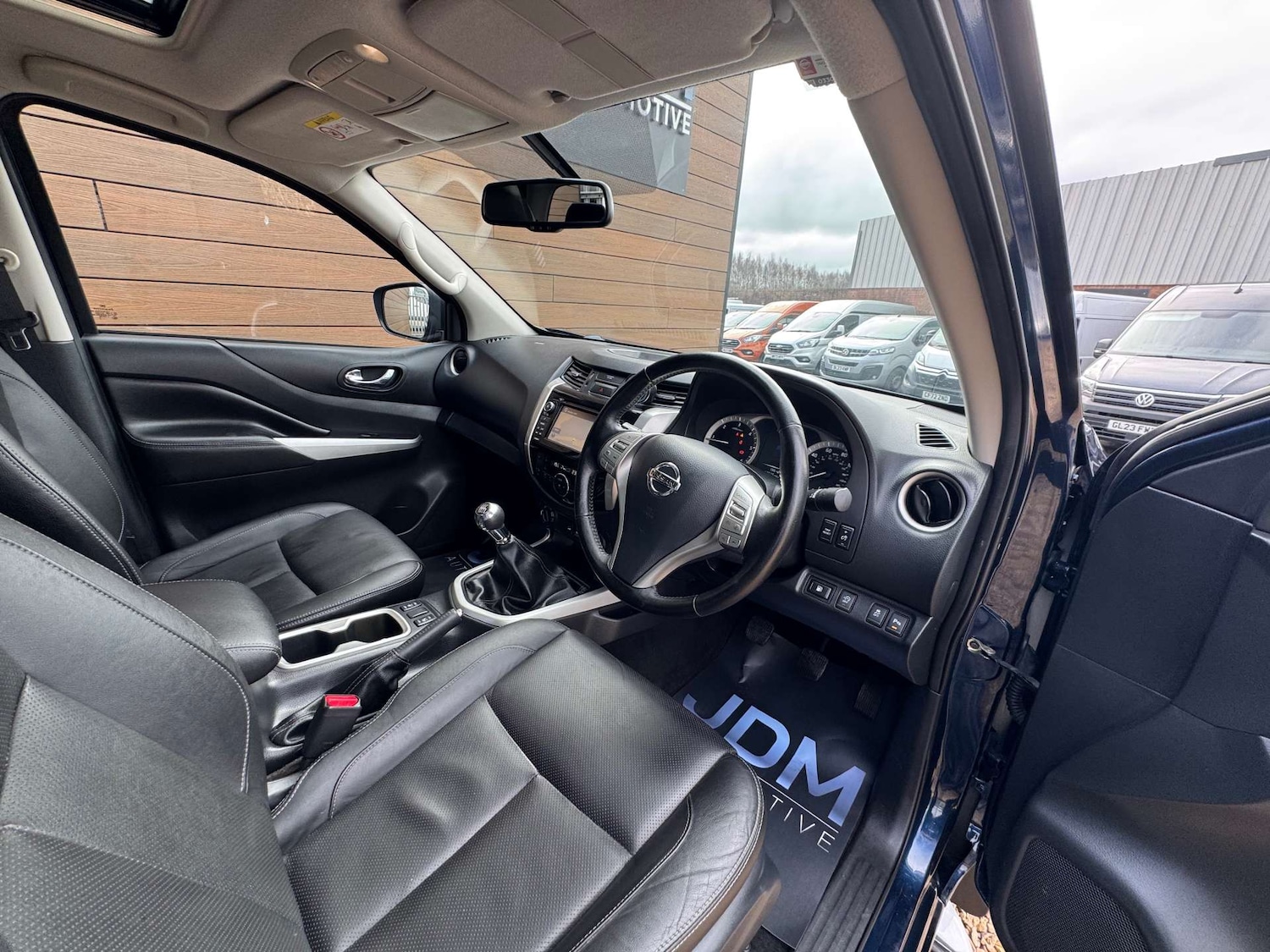 Used Nissan Navara 2018 for sale - 77785317: Photo 22