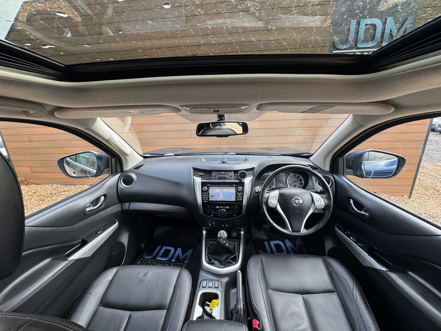 Used Nissan Navara 2018 for sale - 77785317: Photo 32