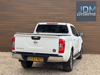 Used Nissan Navara 2017 for sale - 79394210: Photo