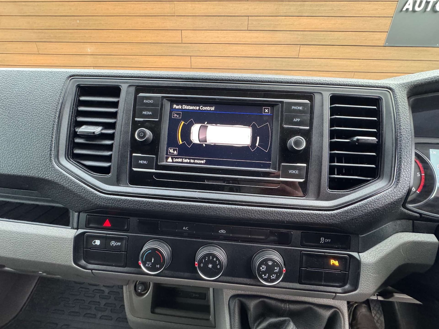 Used Volkswagen Crafter 2024 for sale - 77643217: Photo 22