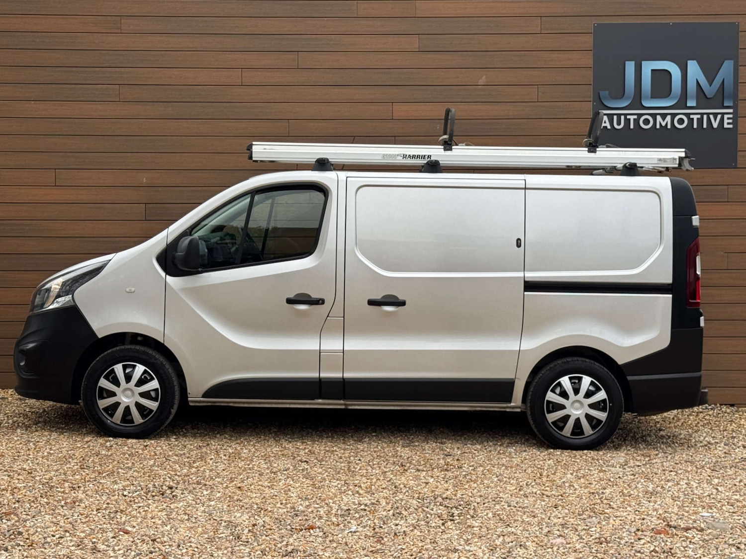 Used Vauxhall Vivaro 2018 for sale - 76601658: Photo 11