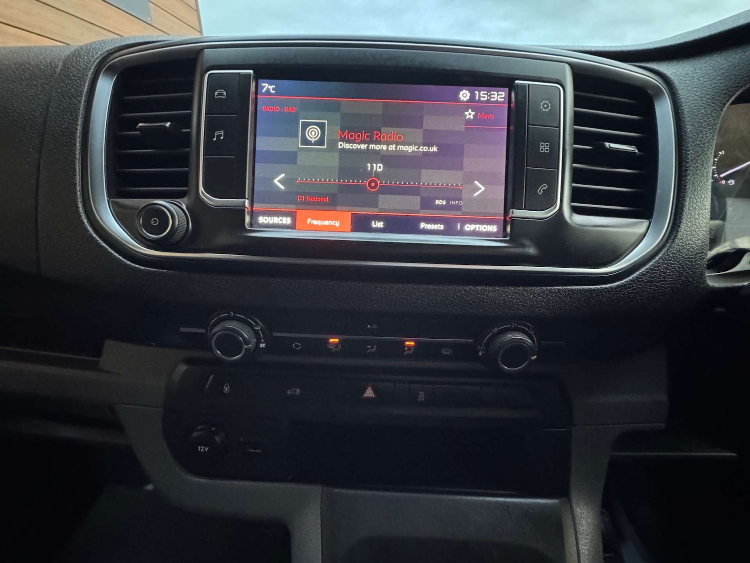 Used Citroen Dispatch 2017 for sale - 76686732: Photo 18