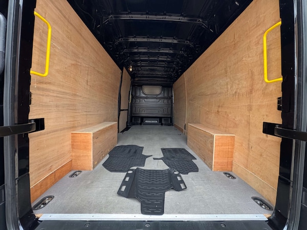 Used Volkswagen Crafter 2023 for sale - 75488537: Photo 9