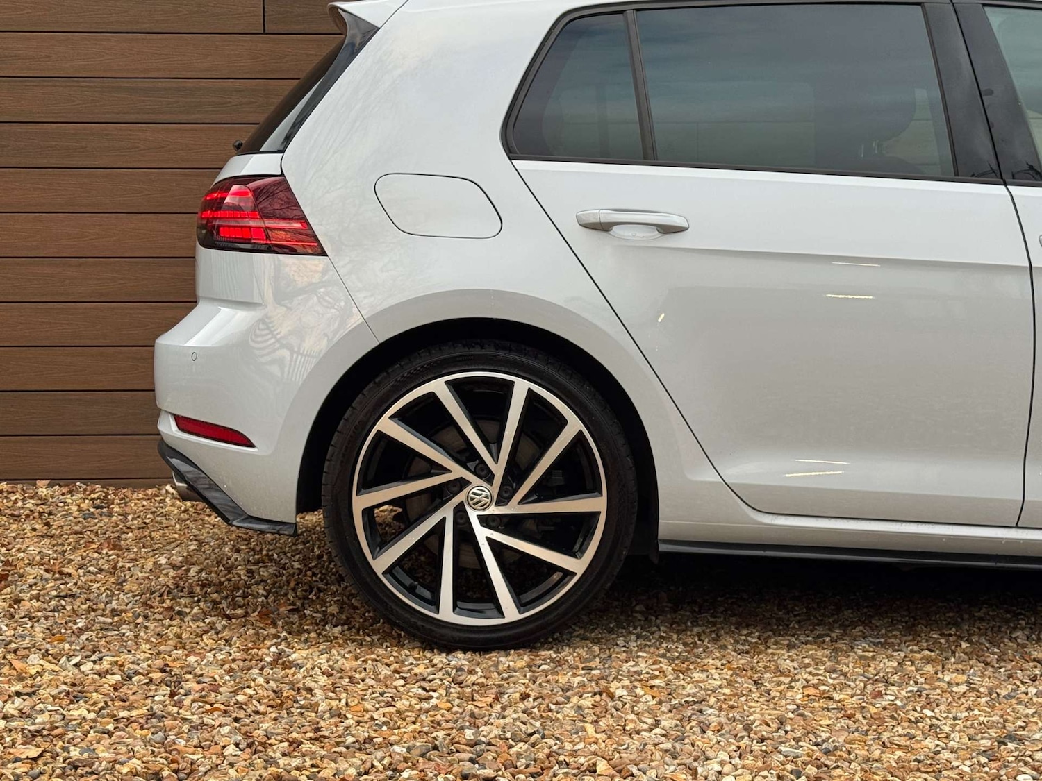 Used Volkswagen Golf 2018 for sale - 76686733: Photo 11