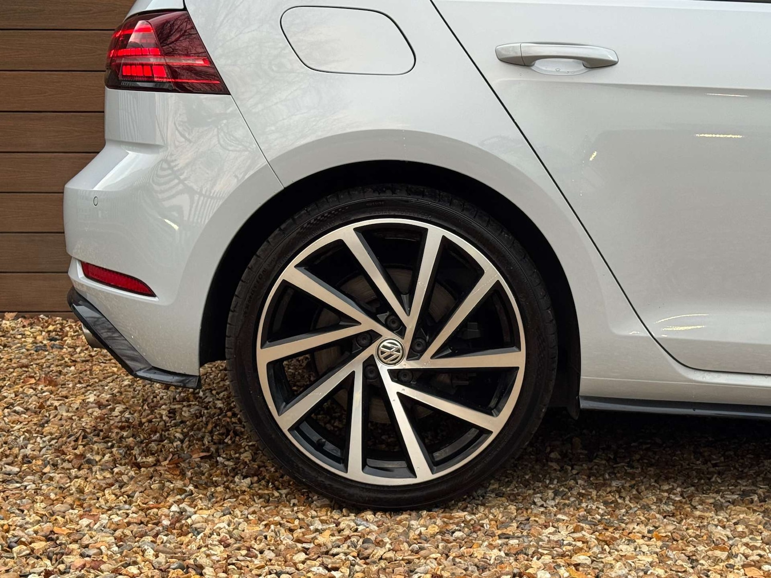 Used Volkswagen Golf 2018 for sale - 76686733: Photo 16