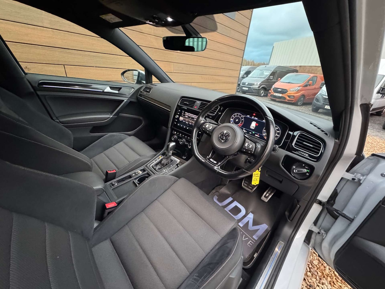 Used Volkswagen Golf 2018 for sale - 76686733: Photo 18