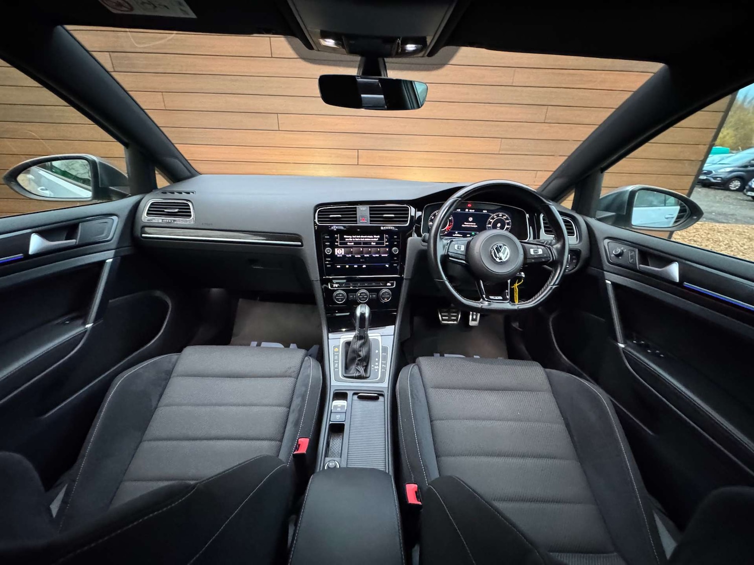 Used Volkswagen Golf 2018 for sale - 76686733: Photo 28