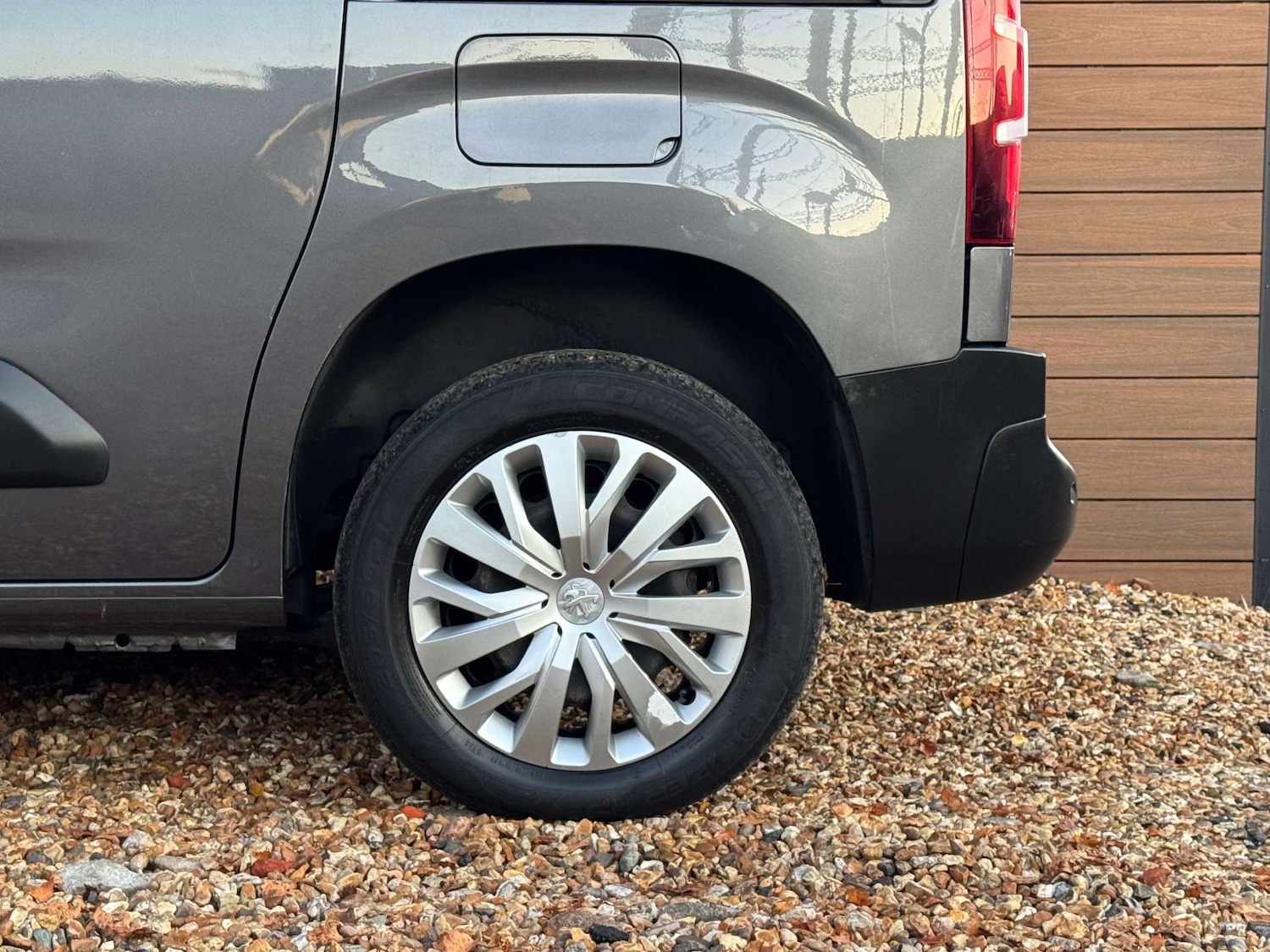 Used Peugeot Partner 2019 for sale - 77501222: Photo 19