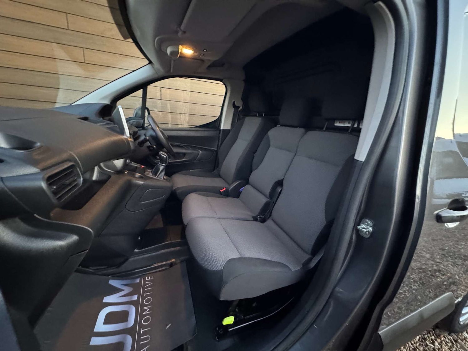 Used Peugeot Partner 2019 for sale - 77501222: Photo 24