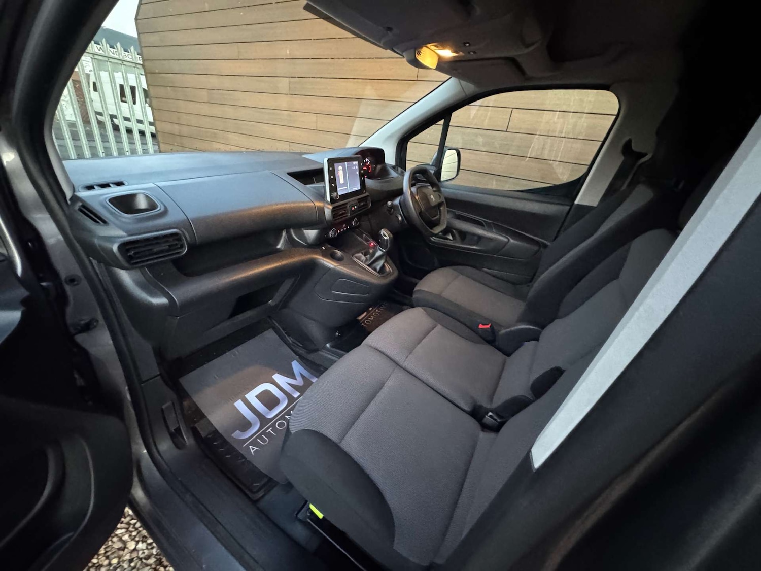 Used Peugeot Partner 2019 for sale - 77501222: Photo 25