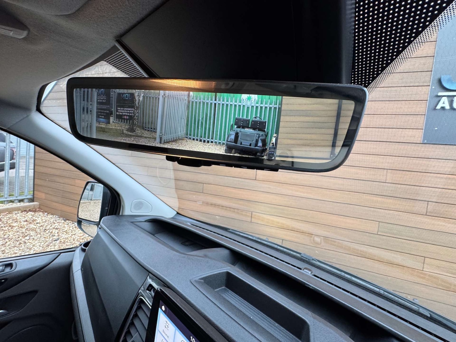 Used Ford Transit Custom 2023 for sale - 77398498: Photo 32