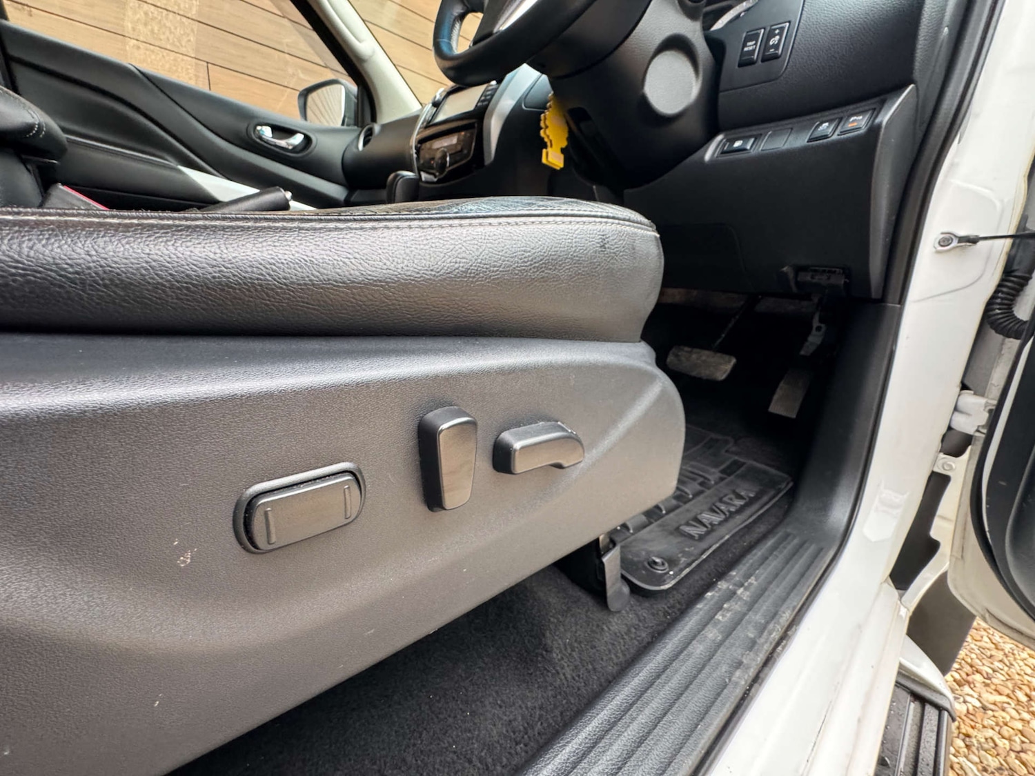 Used Nissan Navara 2018 for sale - 77583970: Photo 26