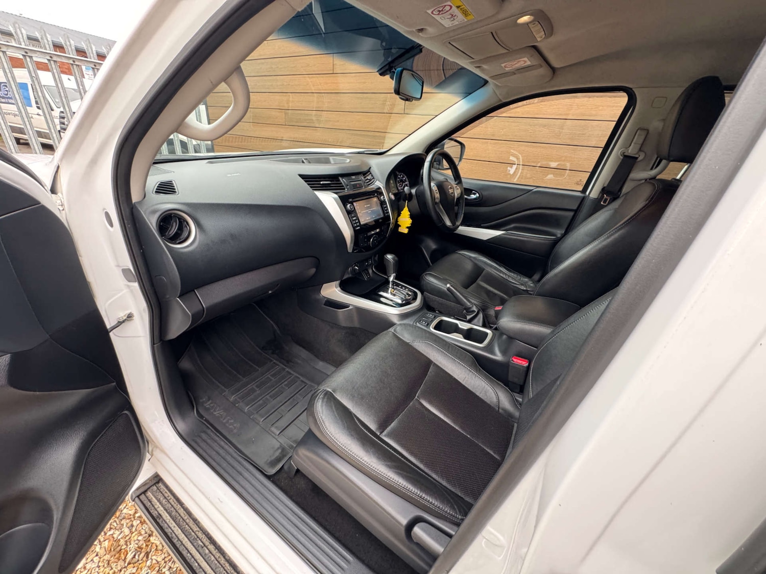 Used Nissan Navara 2018 for sale - 77583970: Photo 30