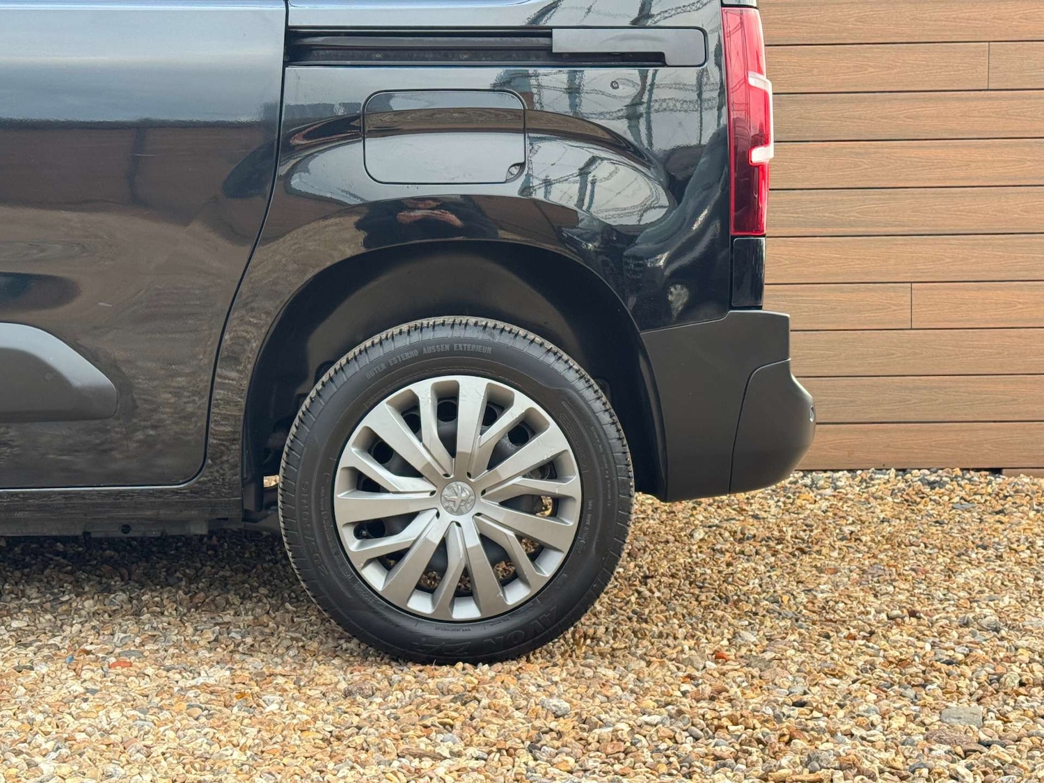 Used Peugeot Partner 2022 for sale - 76830209: Photo 11