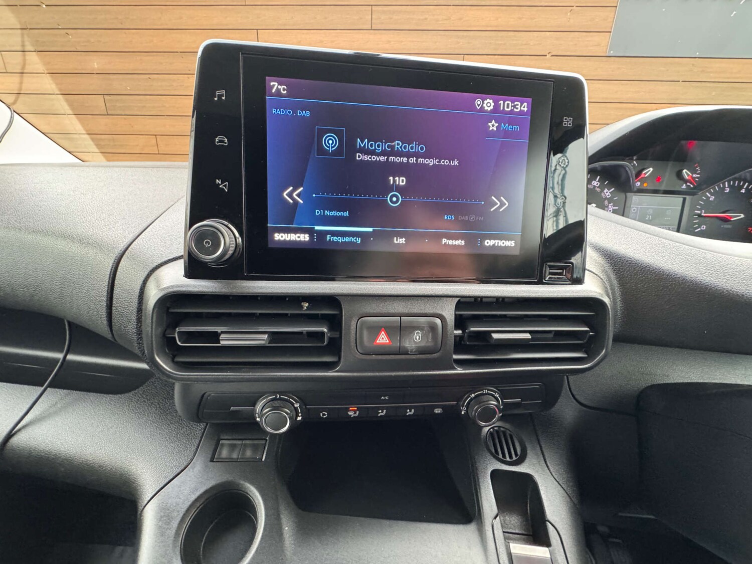 Used Peugeot Partner 2022 for sale - 76830209: Photo 27