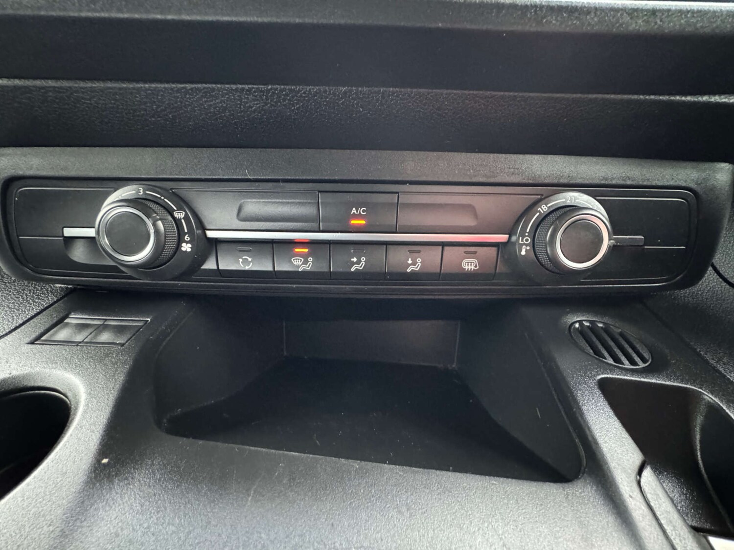 Used Peugeot Partner 2022 for sale - 76830209: Photo 30