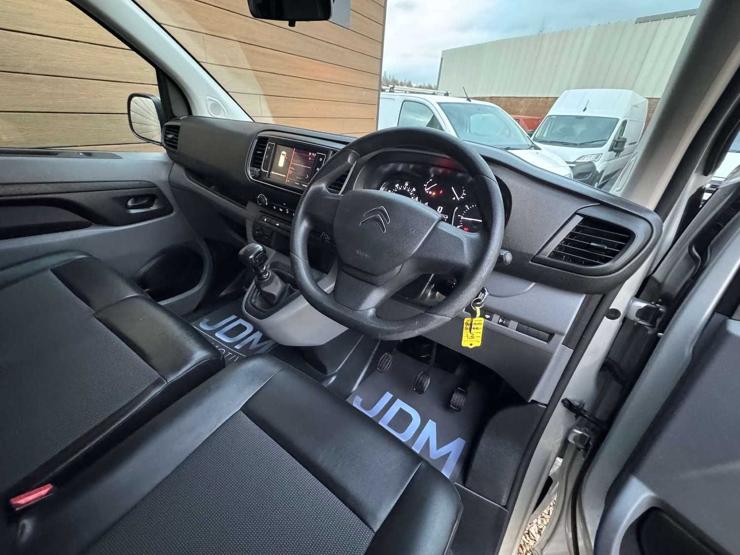 Used Citroen Dispatch 2017 for sale - 76686728: Photo 13