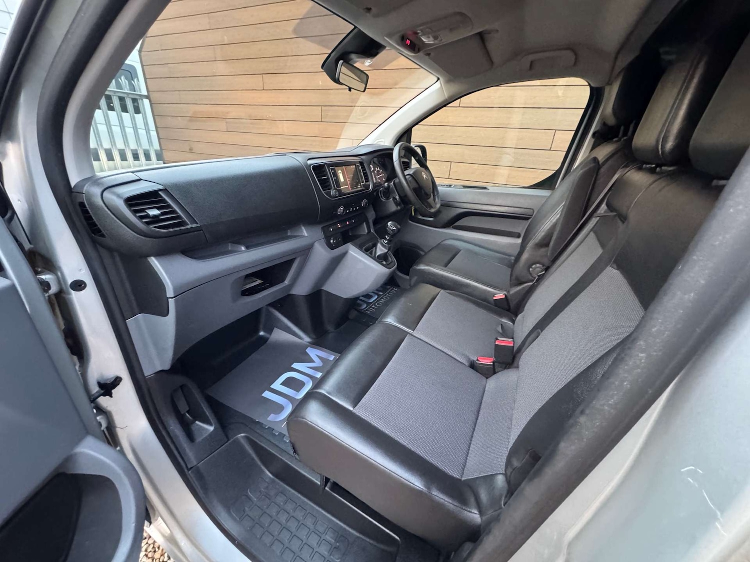 Used Citroen Dispatch 2017 for sale - 76686728: Photo 22