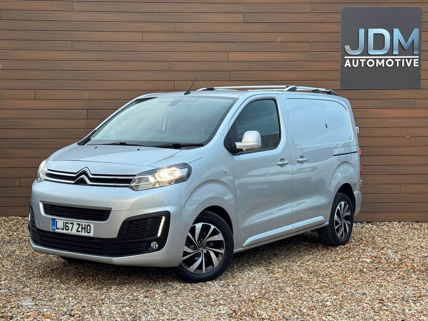 Used Citroen Dispatch 2017 for sale - 76686728: Photo 9