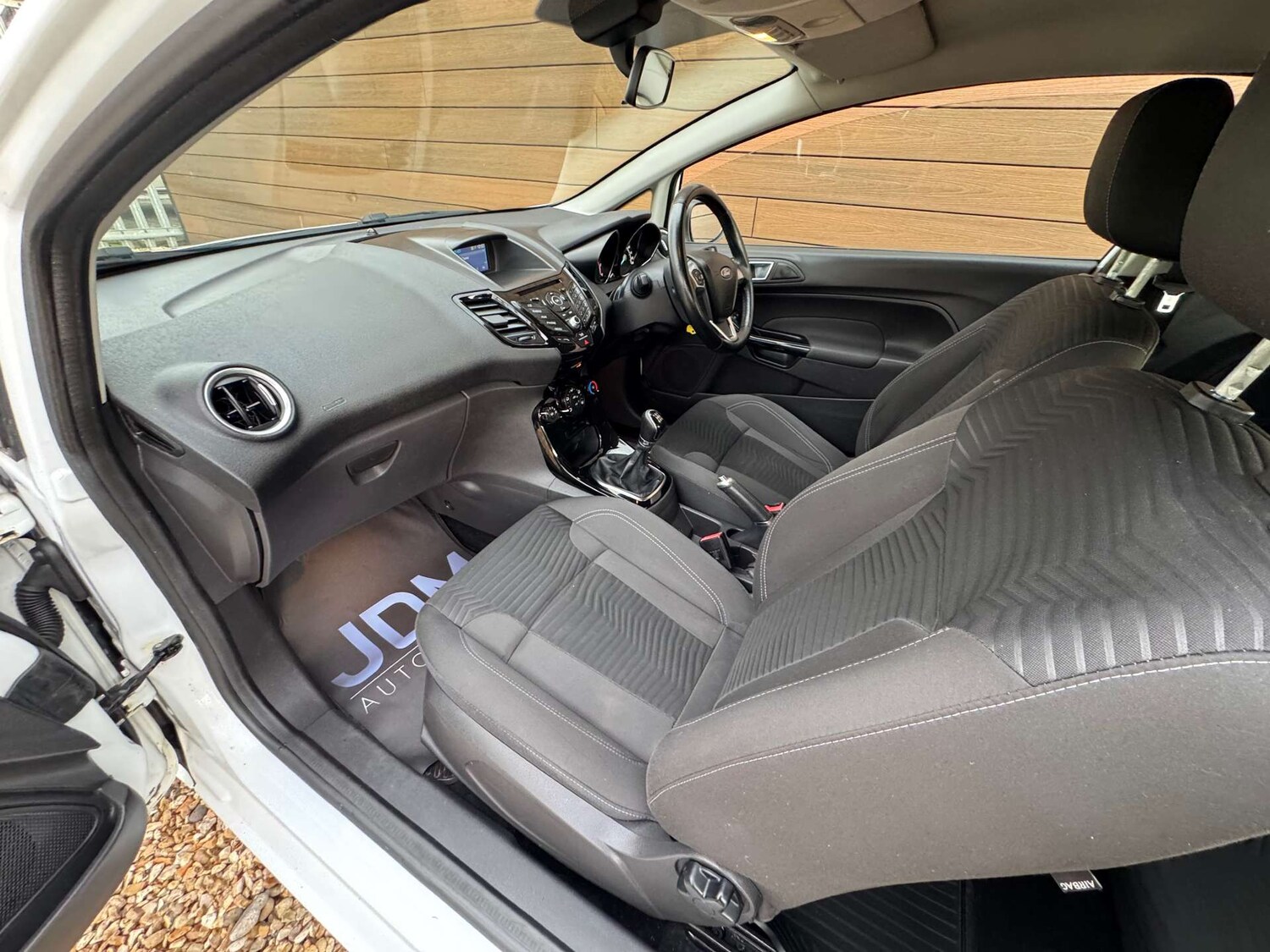 Used Ford Fiesta 2017 for sale - 76603739: Photo 27