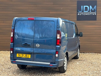 Used Nissan NV300 2021 for sale - 76536217: Photo