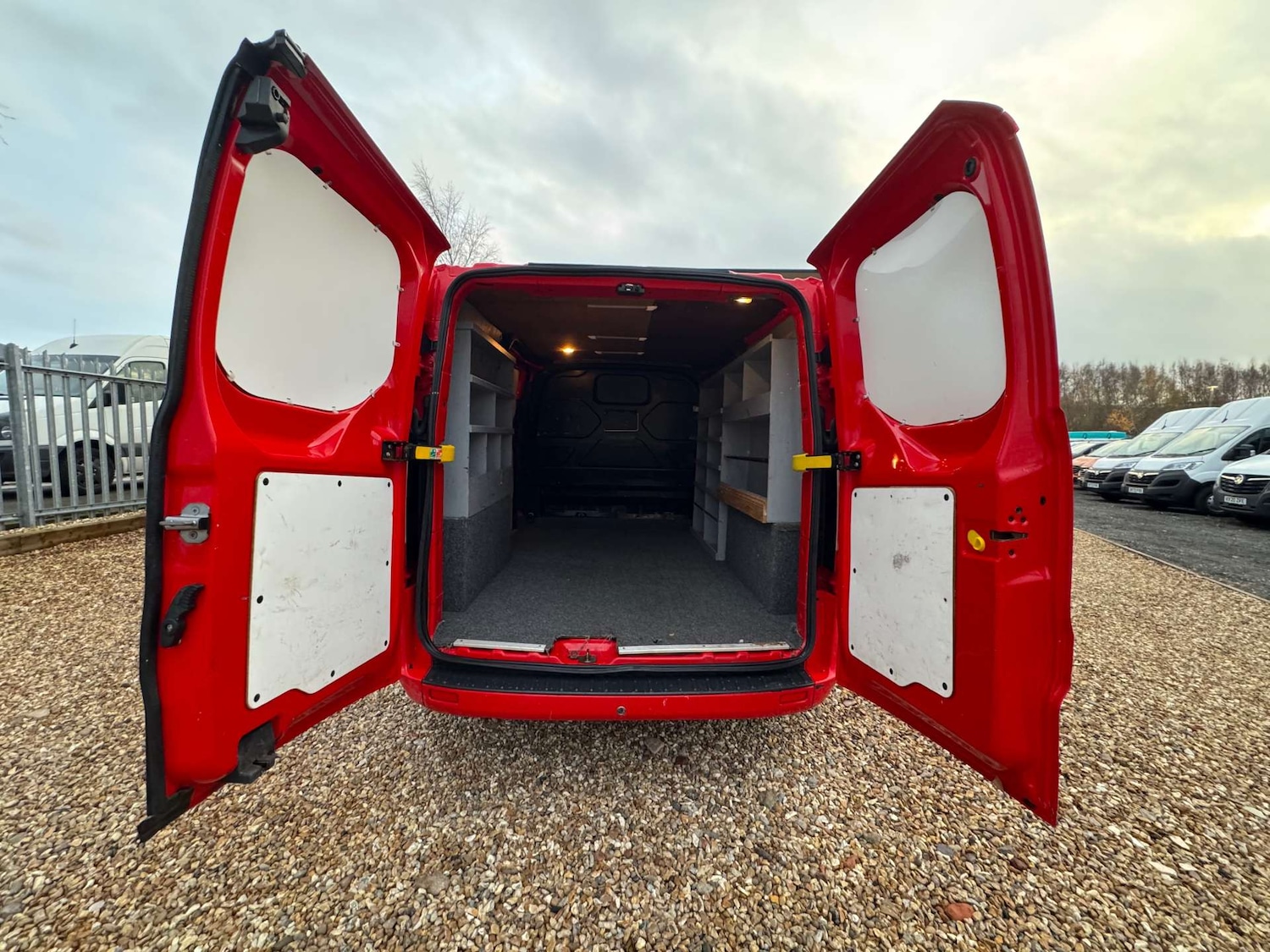 Used Ford Transit Custom 2016 for sale - 76830153: Photo 5