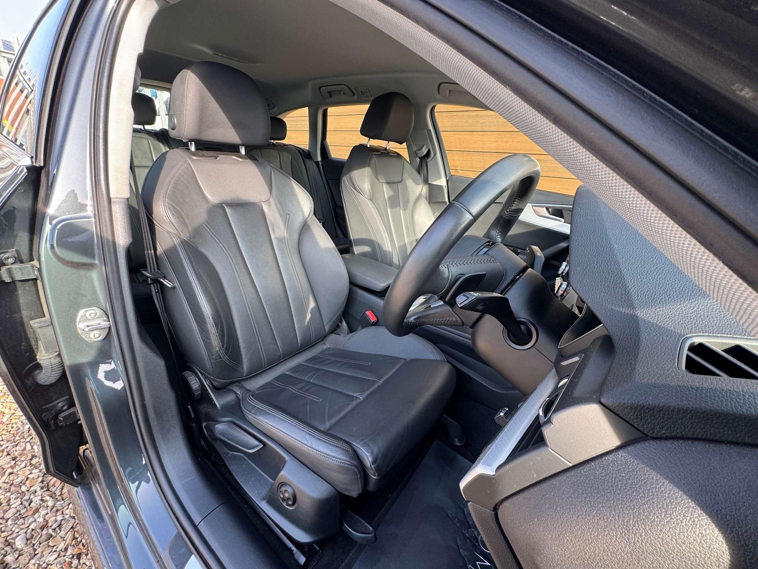 Used Audi A4 2020 for sale - 77967841: Photo 15