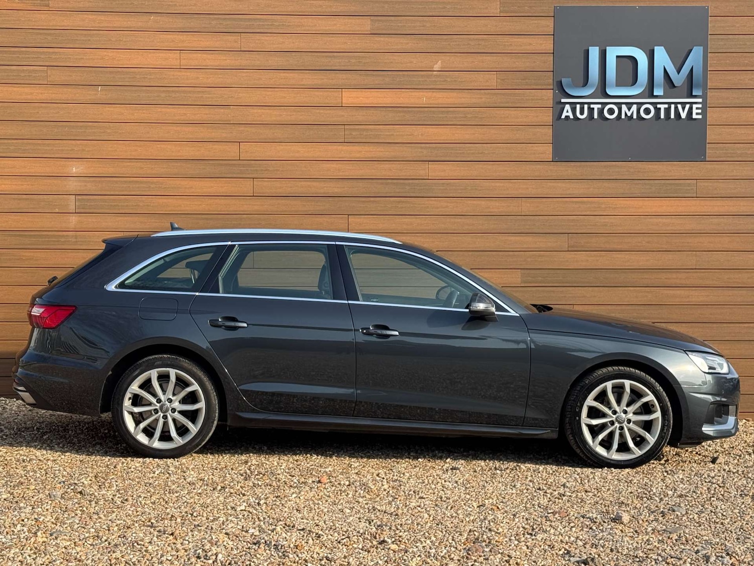 Used Audi A4 2020 for sale - 77967841: Photo 3