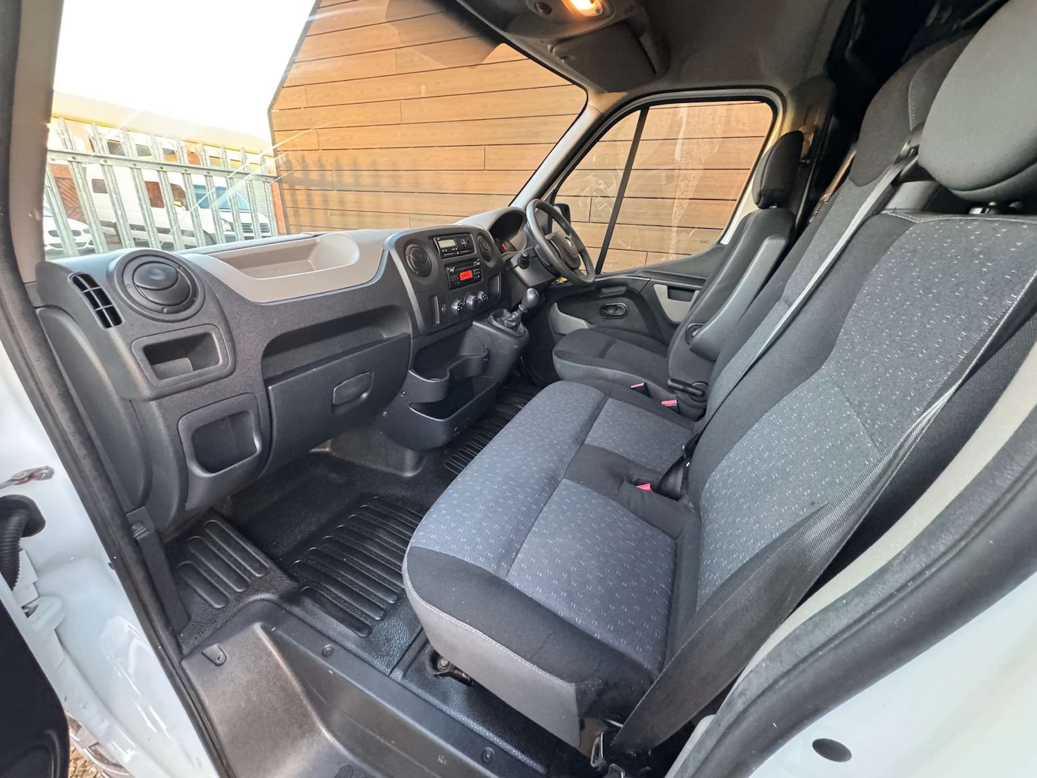 Used Vauxhall Movano 2015 for sale - 76698023: Photo 22