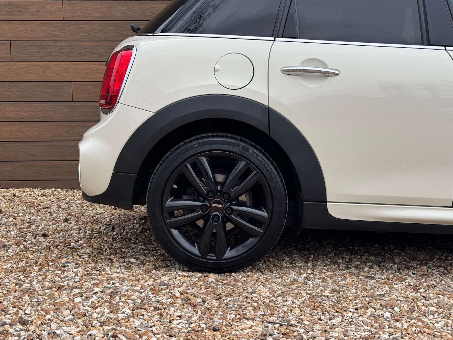 Used MINI Hatch 2019 for sale - 77326098: Photo 13