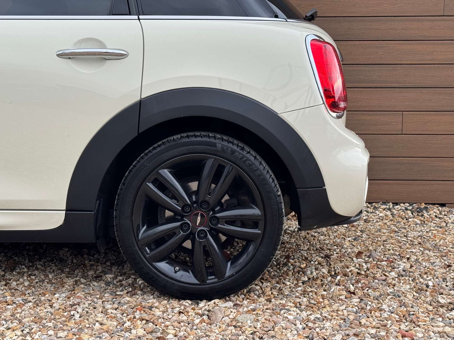 Used MINI Hatch 2019 for sale - 77326098: Photo 14