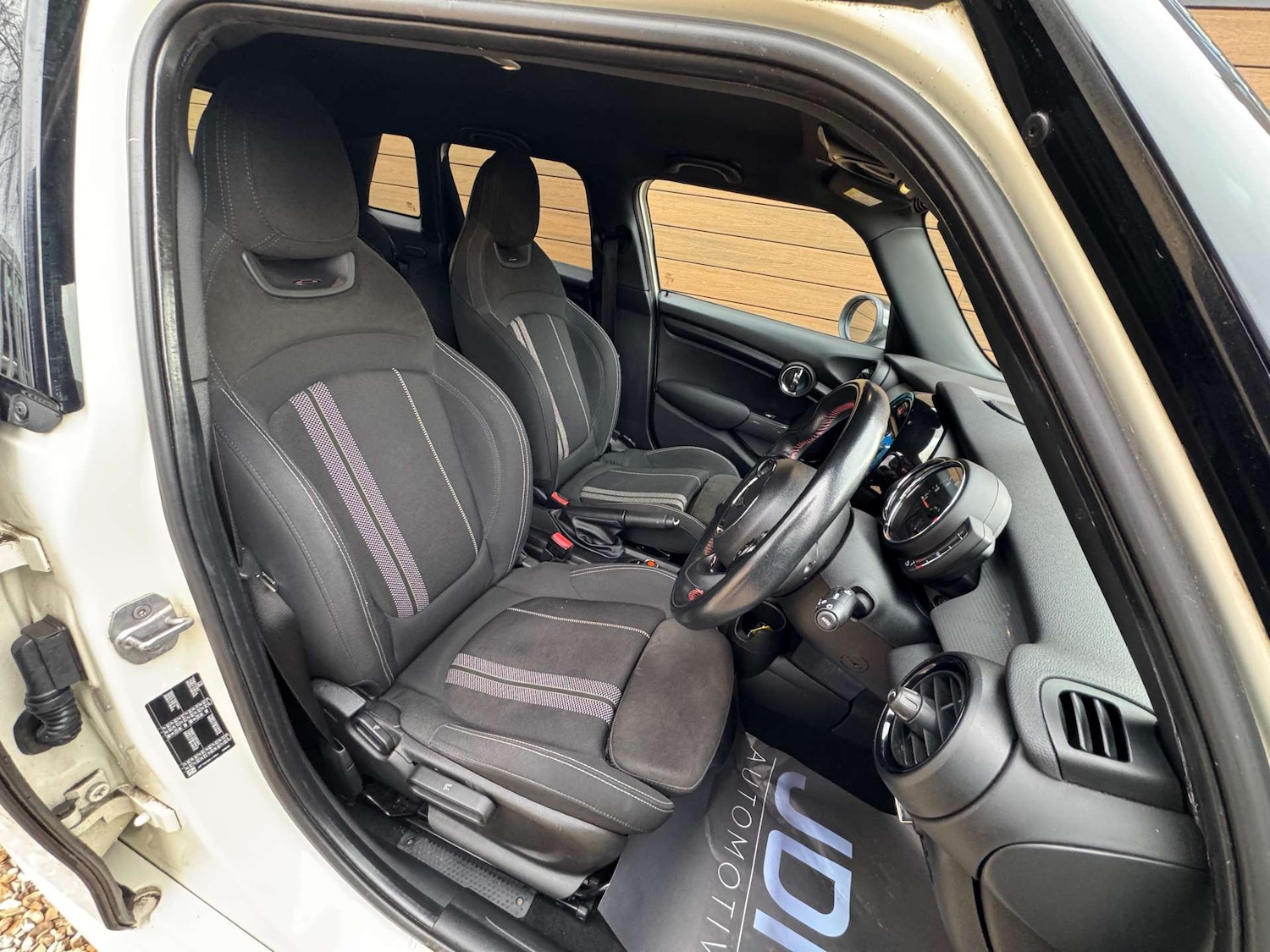 Used MINI Hatch 2019 for sale - 77326098: Photo 20