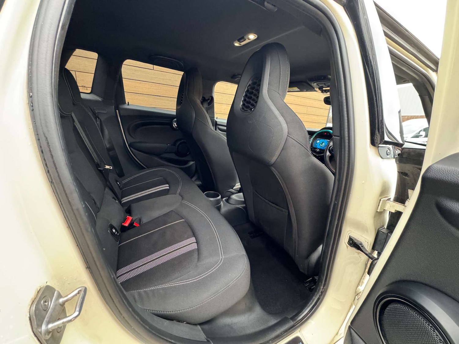 Used MINI Hatch 2019 for sale - 77326098: Photo 25