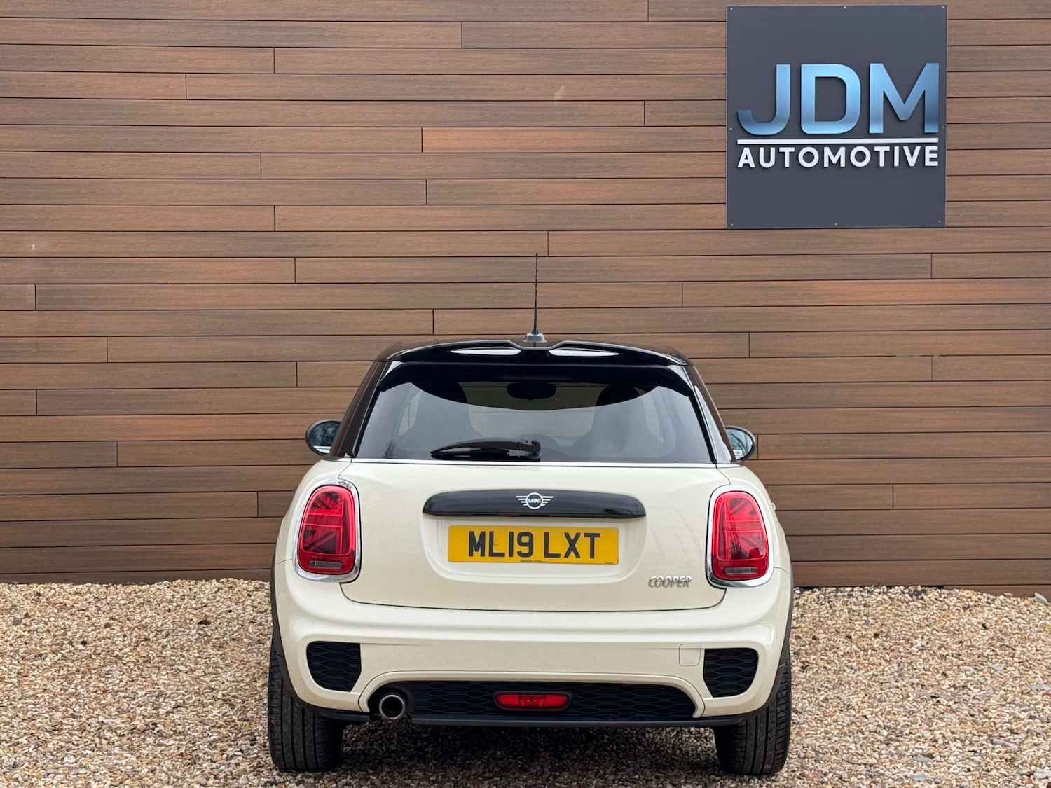 Used MINI Hatch 2019 for sale - 77326098: Photo 5