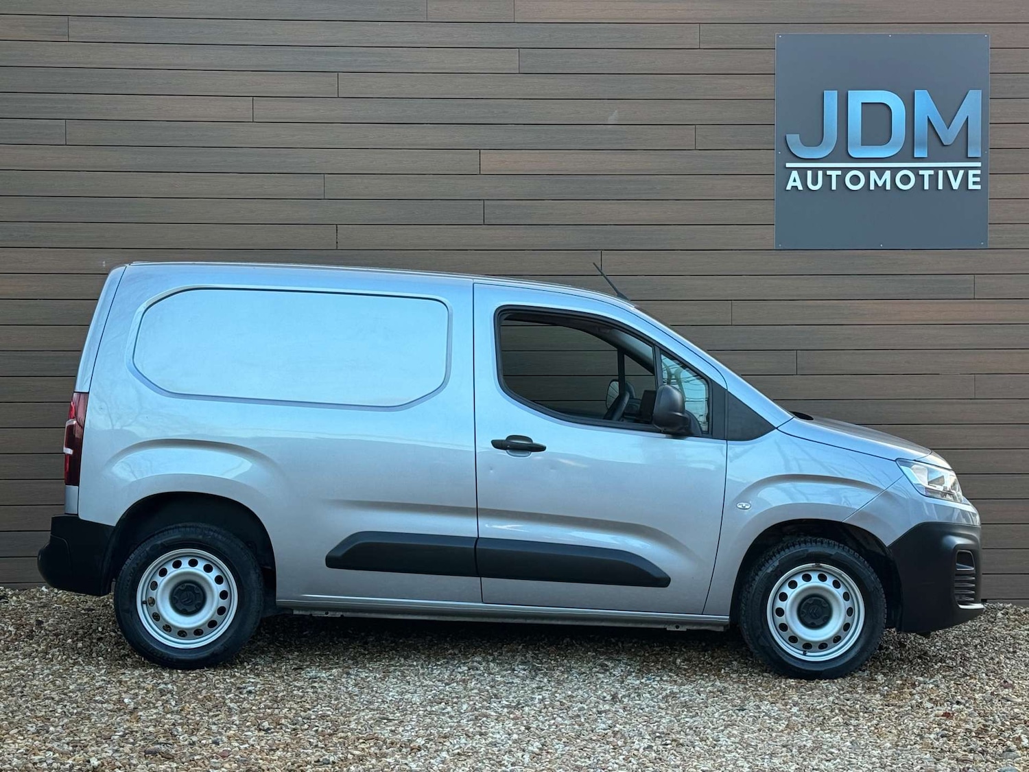 Used Citroen Berlingo 2023 for sale - 77301706: Photo 2