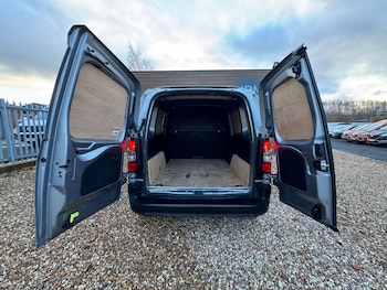 Used Citroen Berlingo 2023 for sale - 77301706: Photo