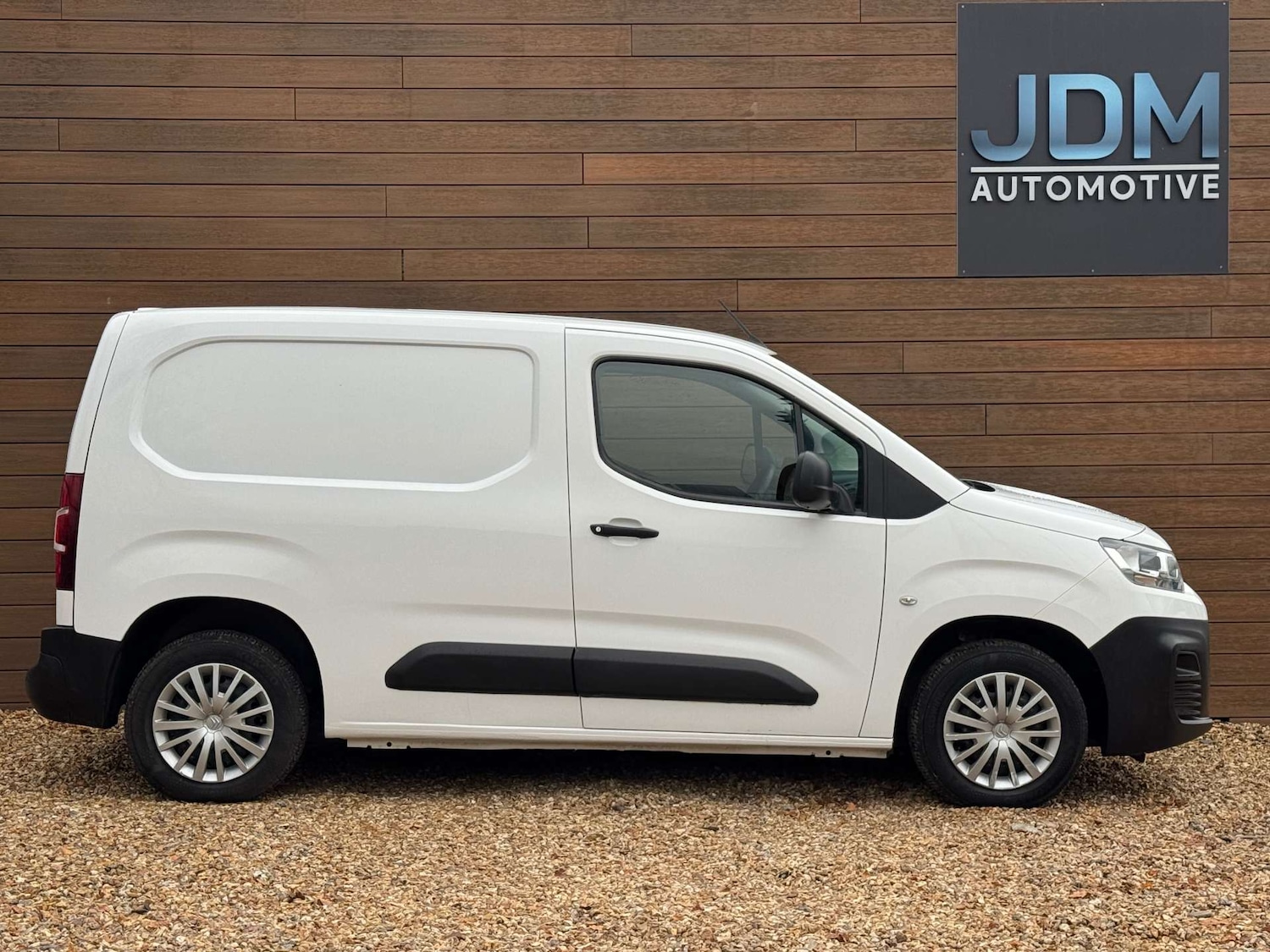 Used Citroen Berlingo 2019 for sale - 76719595: Photo 2