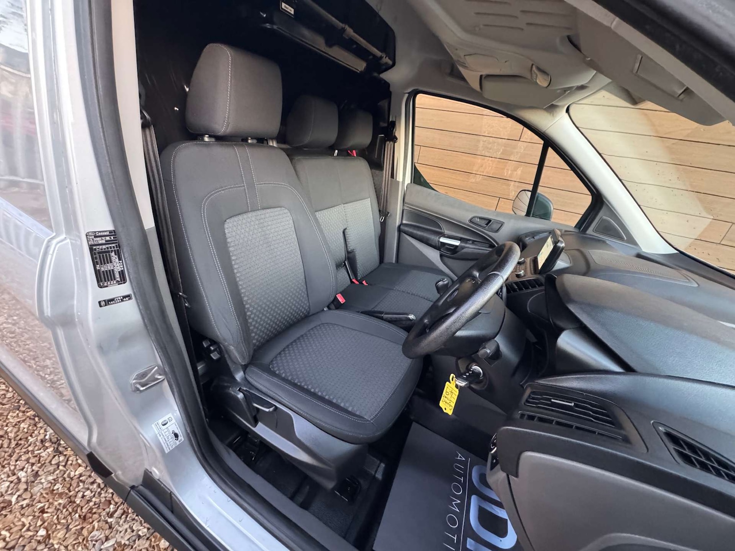 Used Ford Transit Connect 2019 for sale - 76698022: Photo 19