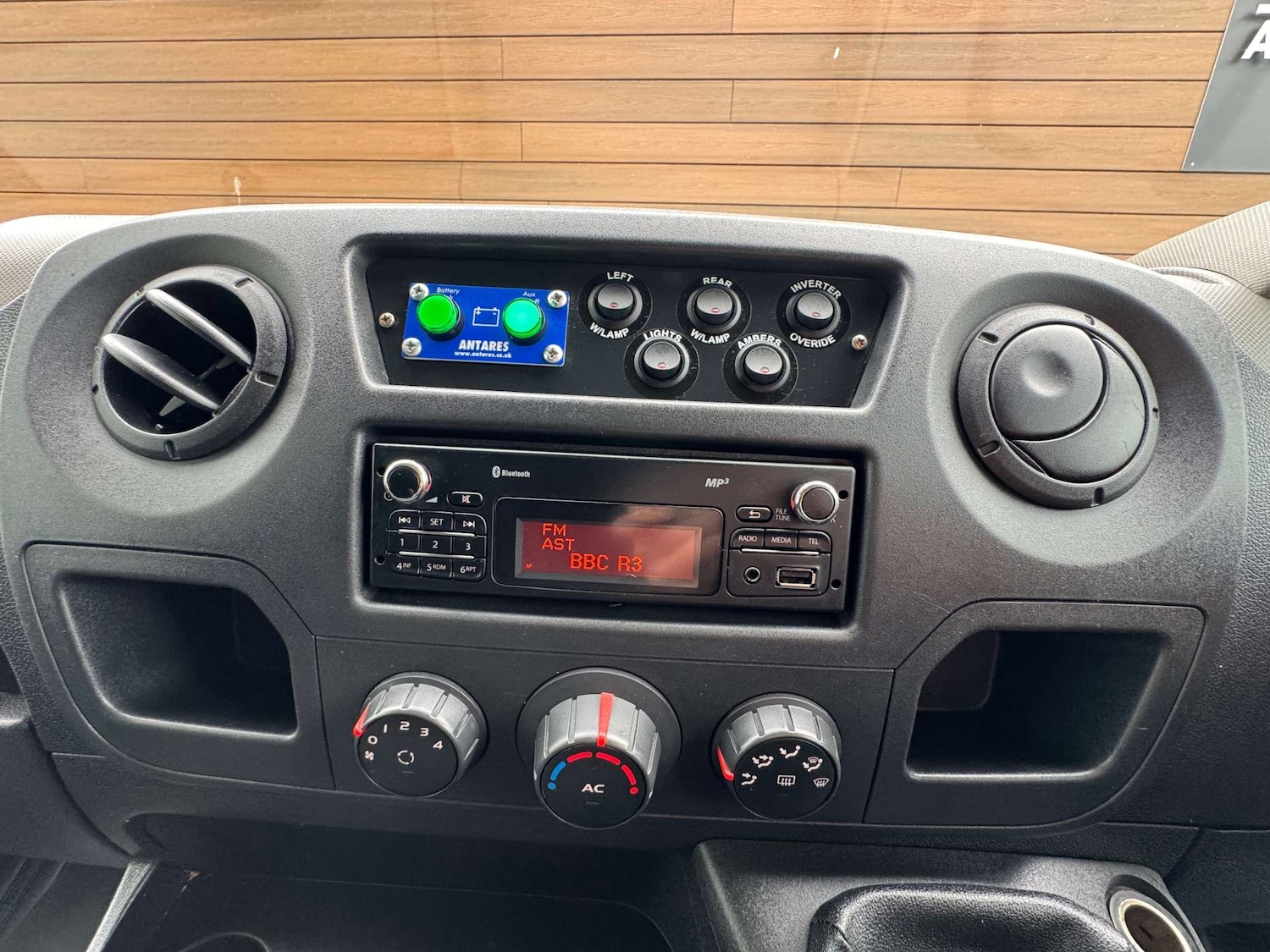 Vehicle 21