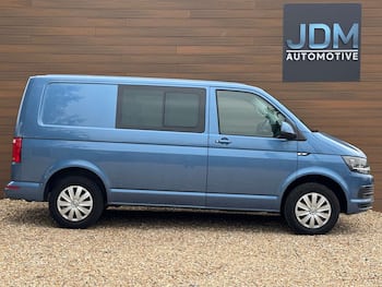 Used Volkswagen Transporter 2017 for sale - 79723977: Photo