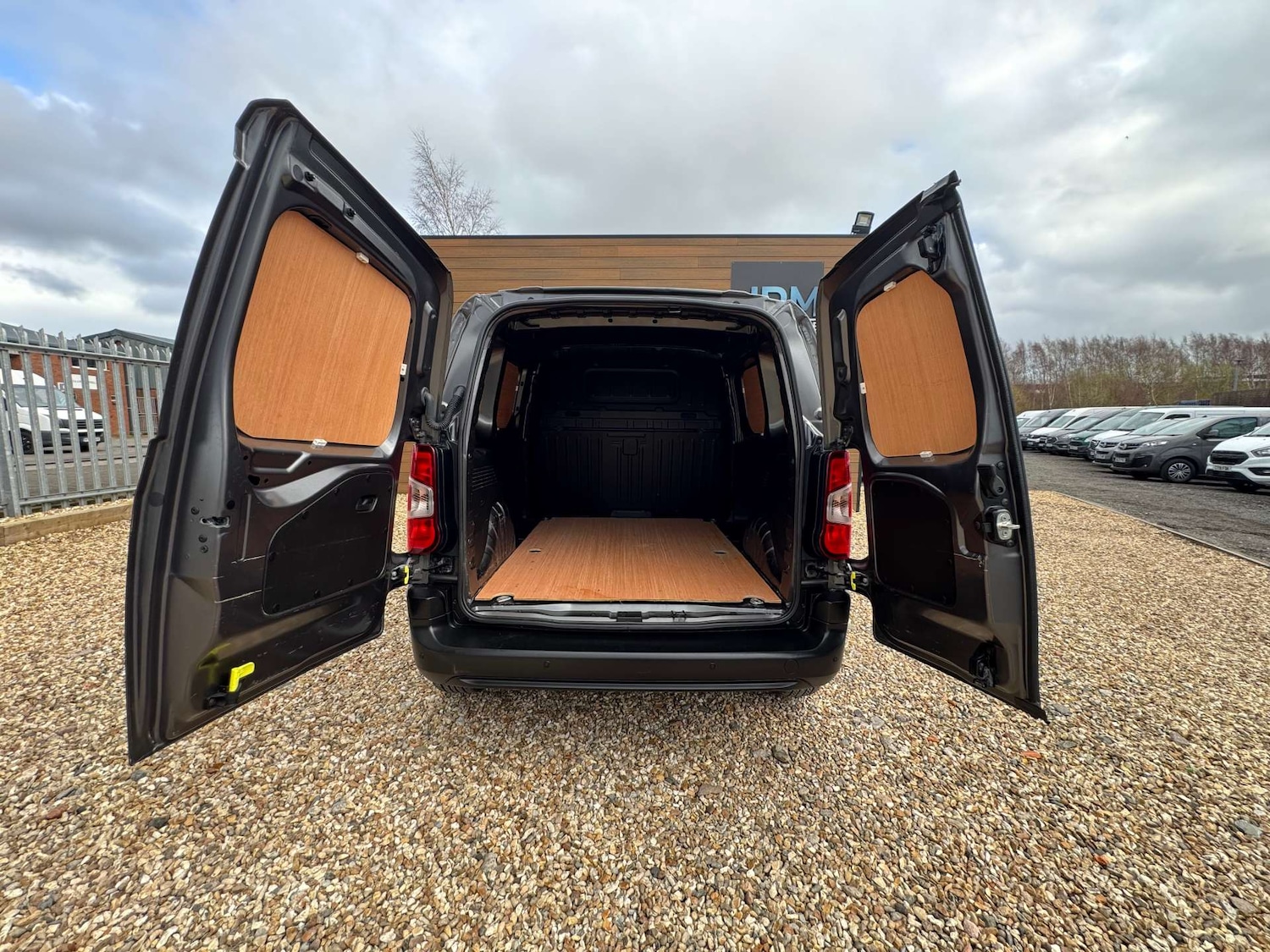 Used Peugeot Partner 2023 for sale - 78056685: Photo 6