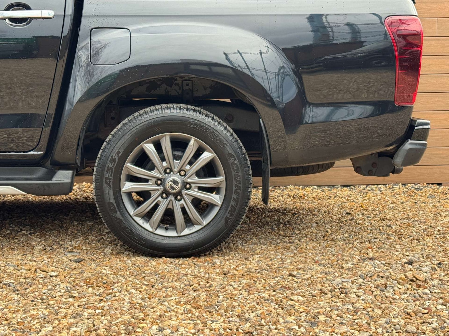 Used Isuzu D-Max 2020 for sale - 76836476: Photo 12