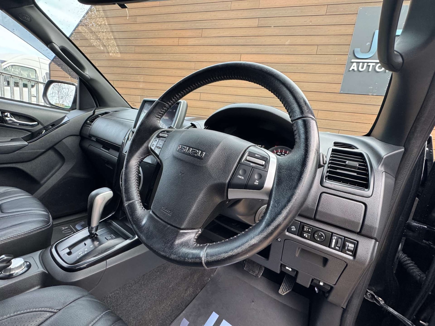 Used Isuzu D-Max 2020 for sale - 76836476: Photo 20