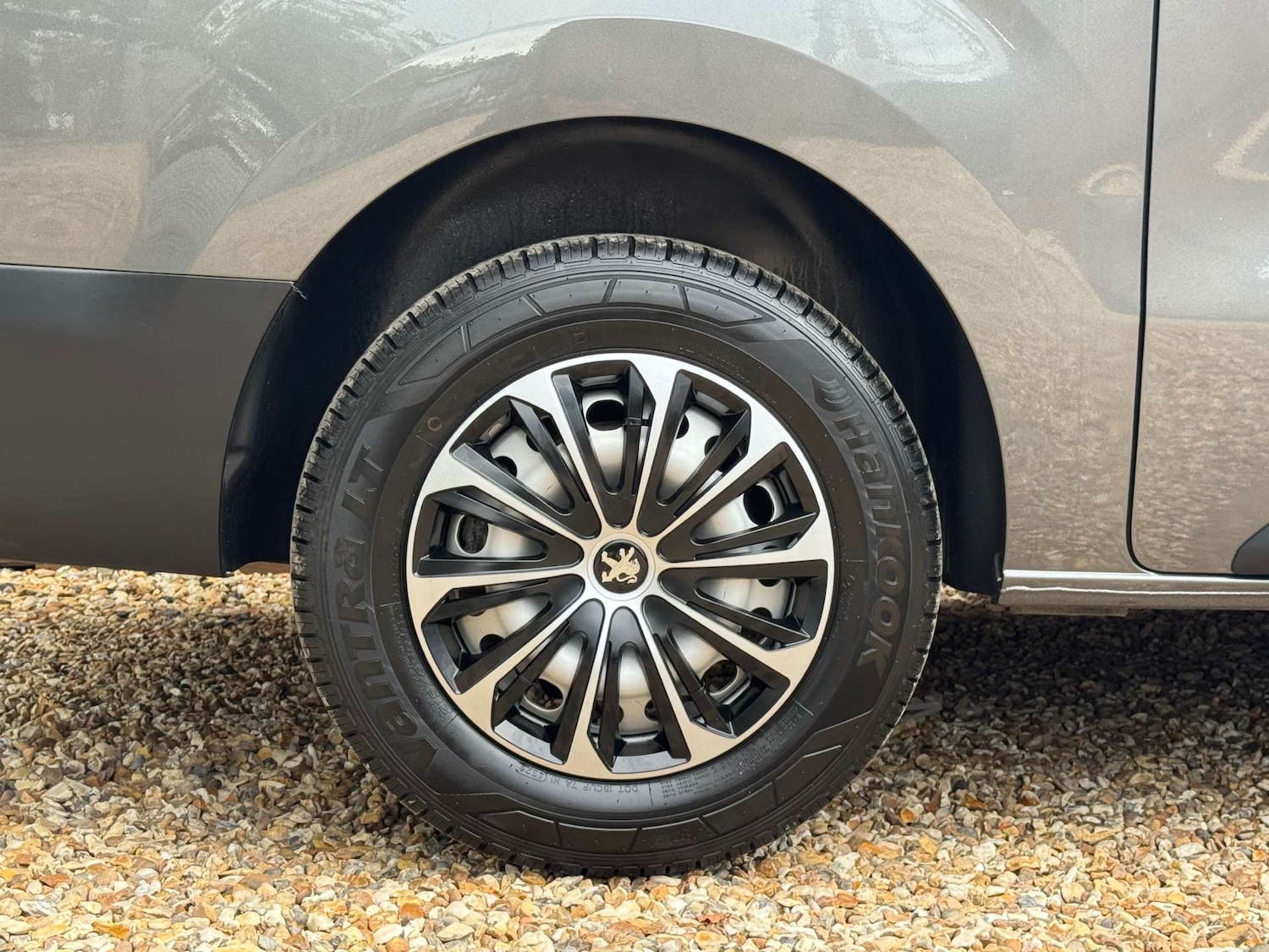 Used Peugeot Expert 2022 for sale - 76126187: Photo 18