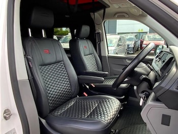 Used Volkswagen Transporter 2020 for sale - 79007415: Photo