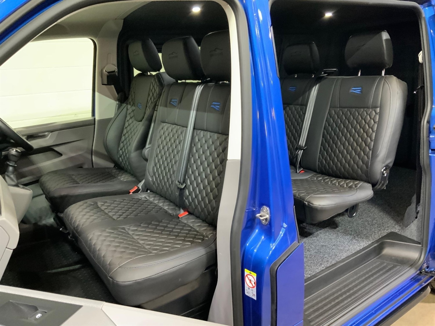 Used Volkswagen Transporter 2024 for sale - 76858734: Photo 4