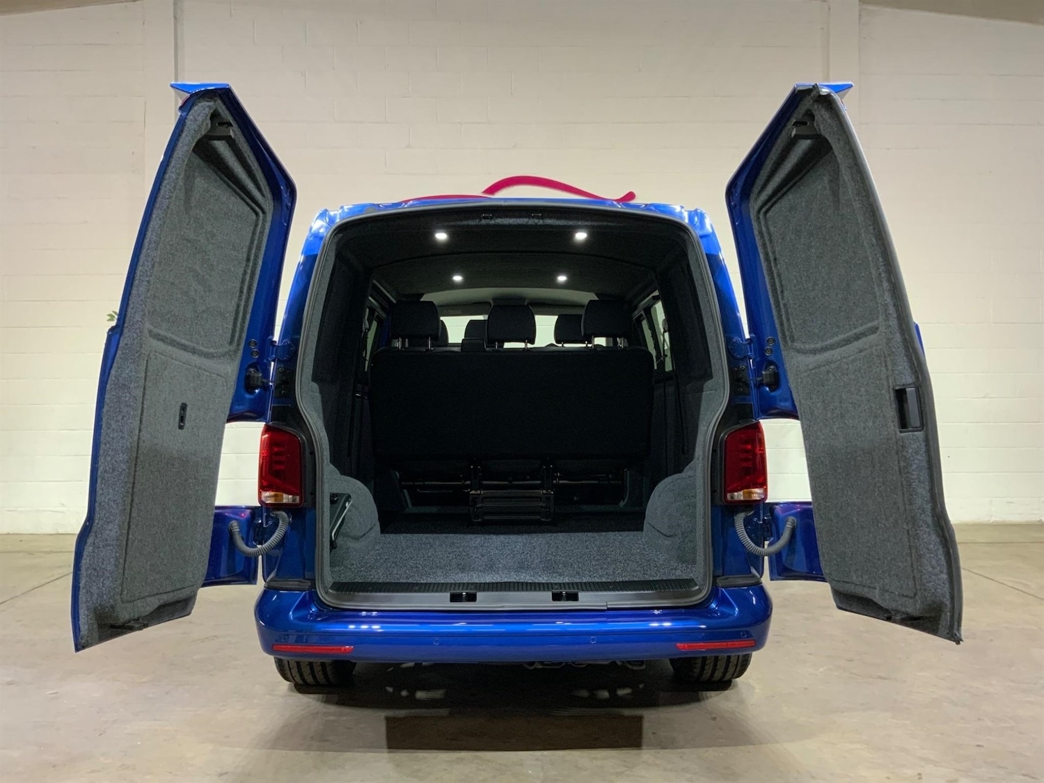 Used Volkswagen Transporter 2024 for sale - 76858734: Photo 9