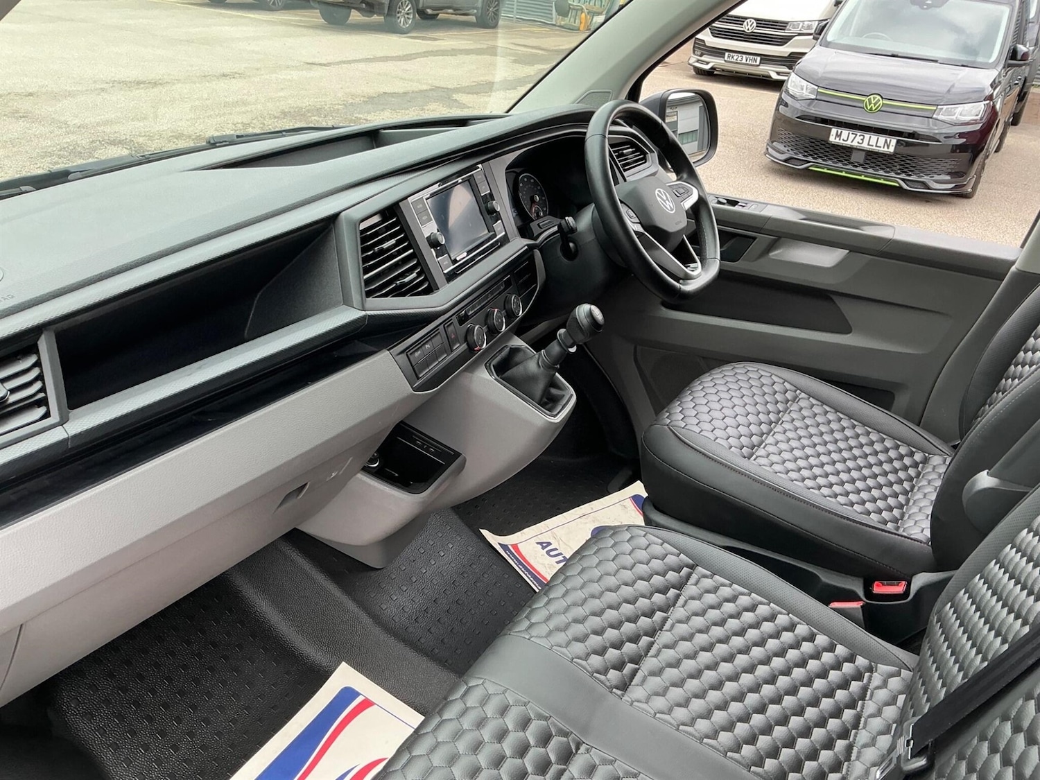 Used Volkswagen Transporter 2024 for sale - 76765967: Photo 4