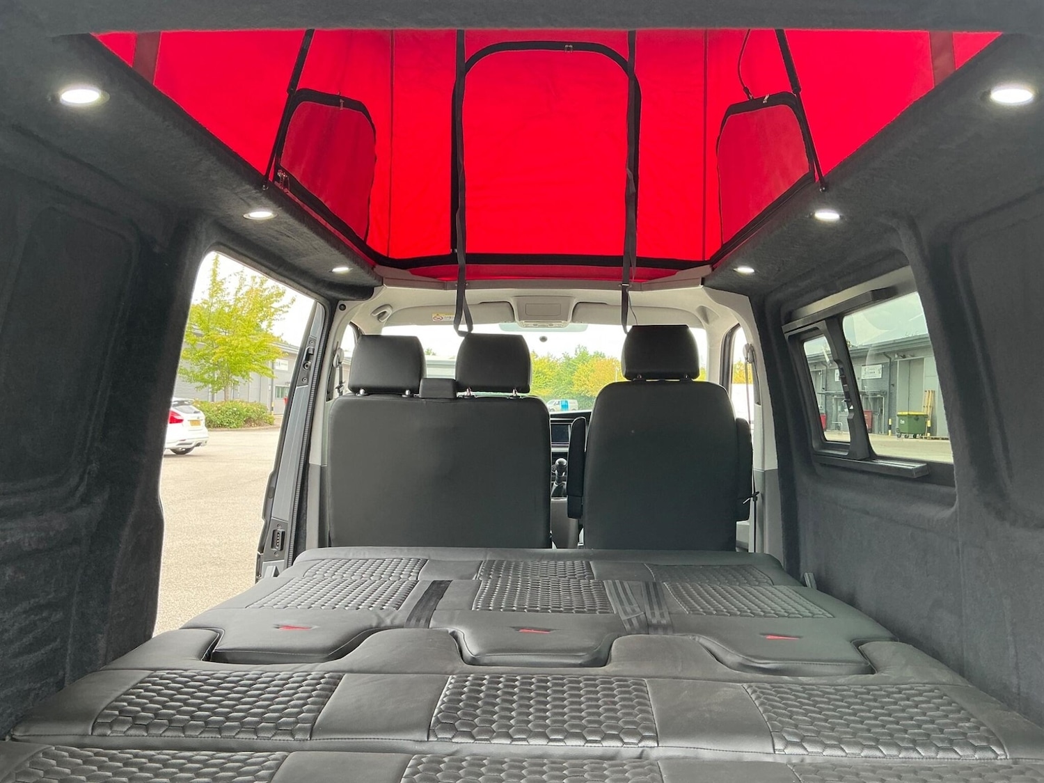 Used Volkswagen Transporter 2024 for sale - 76765967: Photo 8